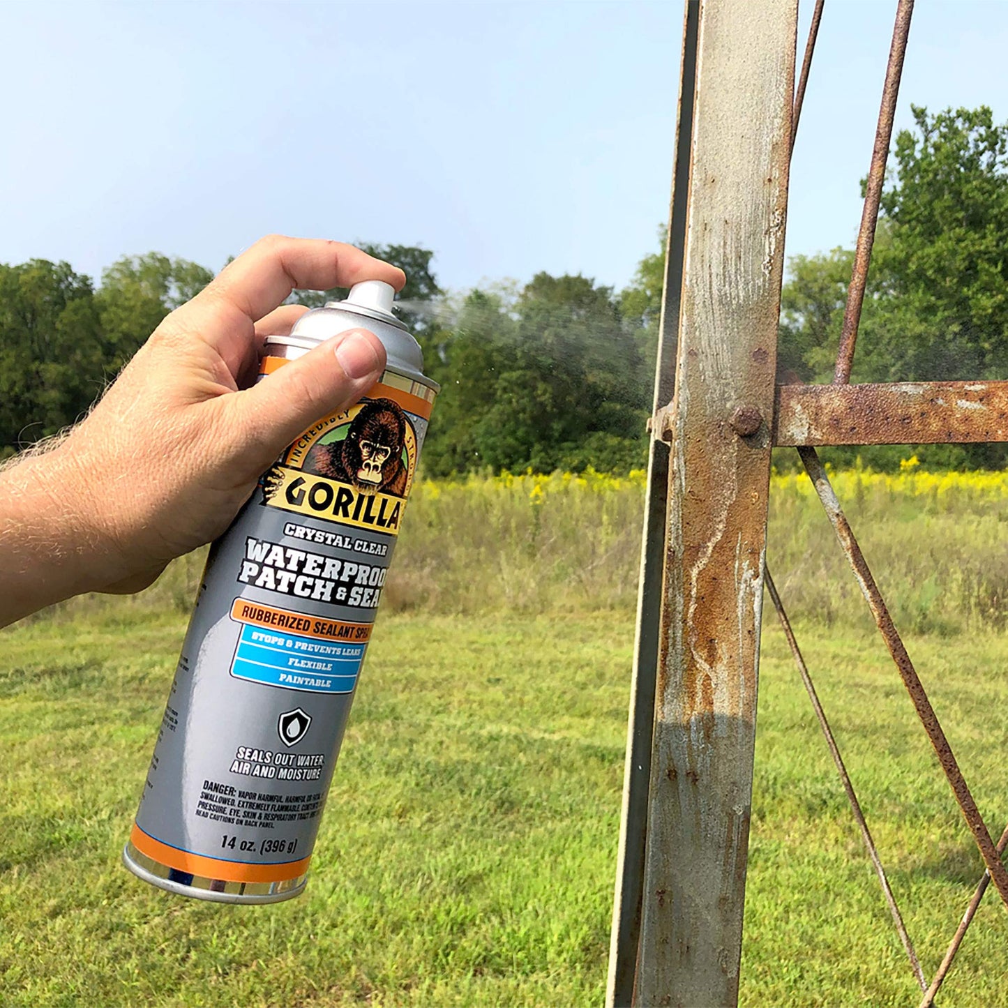 Gorilla Waterproof Patch & Seal Rubberized Sealant Spray, Crystal Clear, 14 Ounce (Pack of 1) - Seals Out Water, Air, and Moisture