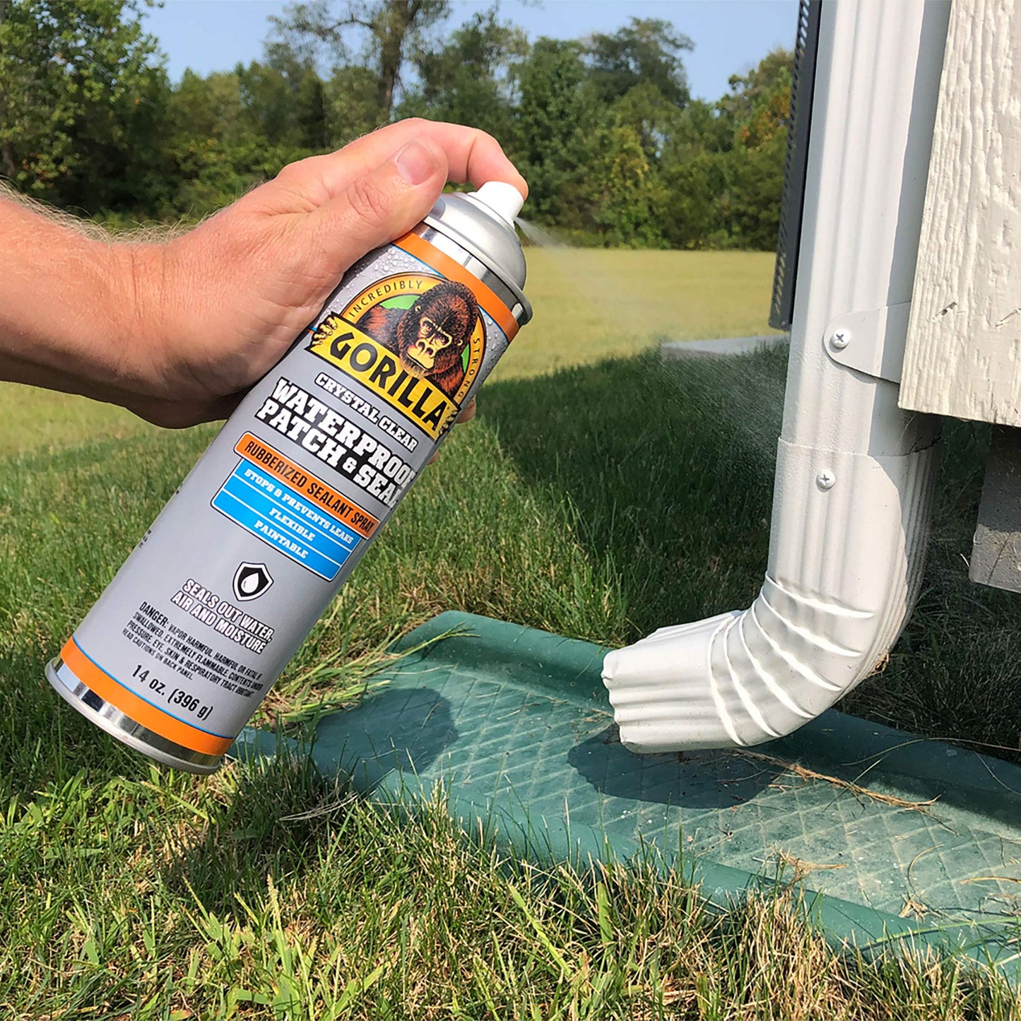 Gorilla Waterproof Patch & Seal Rubberized Sealant Spray, Crystal Clear, 14 Ounce (Pack of 1) - Seals Out Water, Air, and Moisture