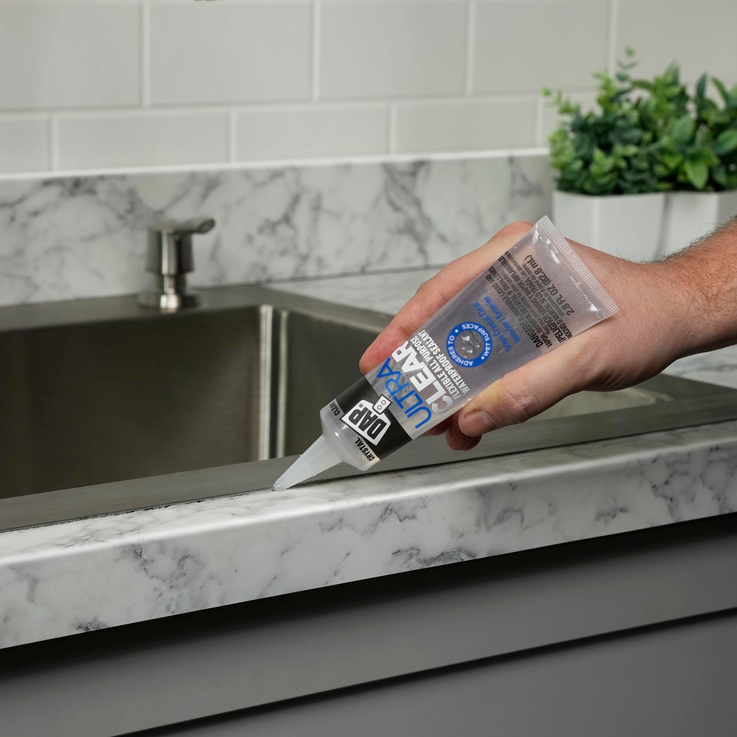 DAP Ultra Clear All Purpose Sealant, Crystal Clear, 2.8 oz (7079800952)